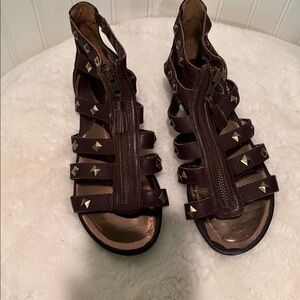 Ciao Bella Brown Gladiator Sandals with Studs Size 6 1/2